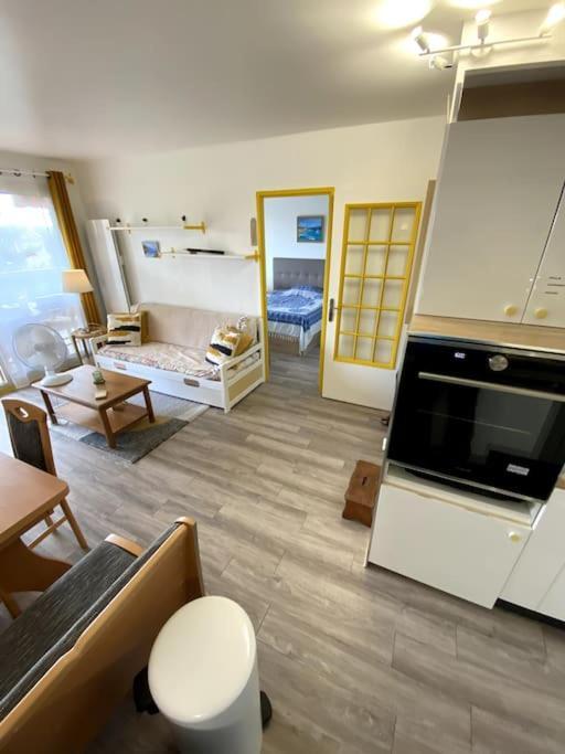 Logement Cosy, Situe Entre Ciel Et Mer Ванс Экстерьер фото