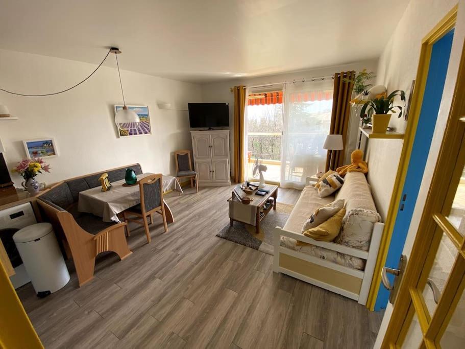 Logement Cosy, Situe Entre Ciel Et Mer Ванс Экстерьер фото